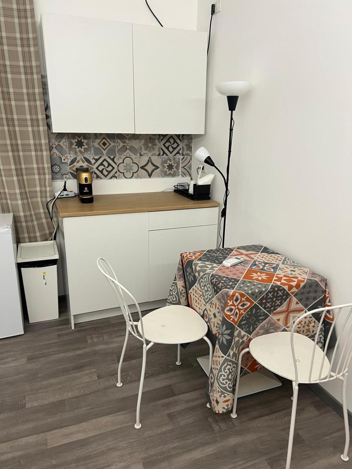 Home Restaurant hostel Giardini-Naxos Extérieur photo